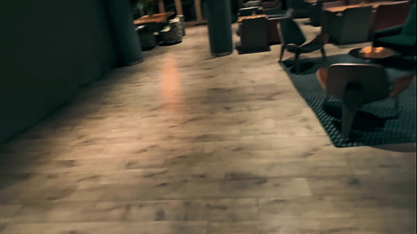 Engaño a la colombiana delgadita para llevarmela a la habitacion