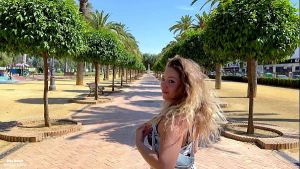 Piss slut fucking in the park in the middle of the day – deepthroat – facial cumshot – piss shower – public sex – ass licking – piss drinking – gagging – pussy fucking – blowjob – pissing