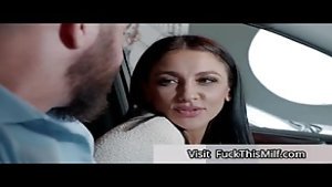 Audrey Bitoni fucks husband’s employee1bspVZq