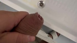 Huge pissing with my big uncut cock OF : Marcoxlaries