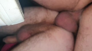 Comi o cu do gajo . Alguém filmou por mim.