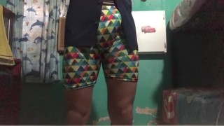I record my stepbrother when he comes out of the bathroom, he masturbates with the neighbor – youngp